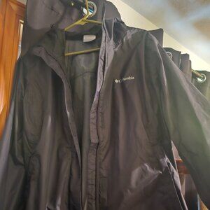 Like new! Columbia Arcadia II Rain Jacket size L
